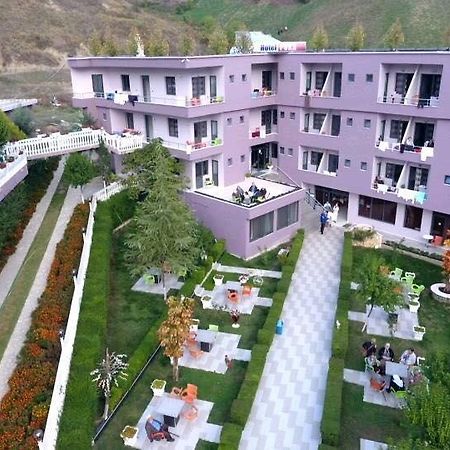 Hotel Puka Elbasan Extérieur photo